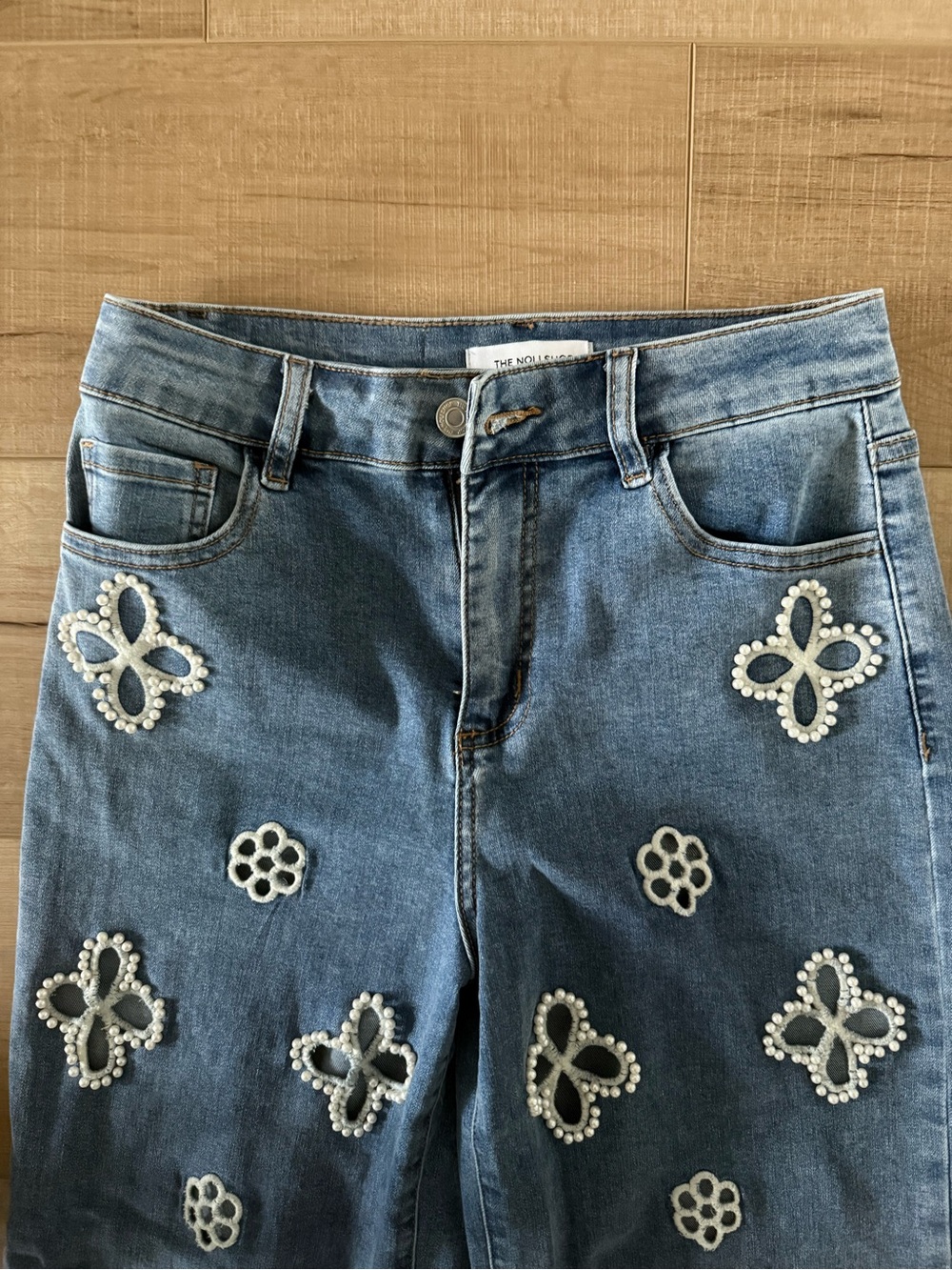The Noli Shop Kaia Embellished Blue Wide-Leg Jeans - Picture 5 of 8